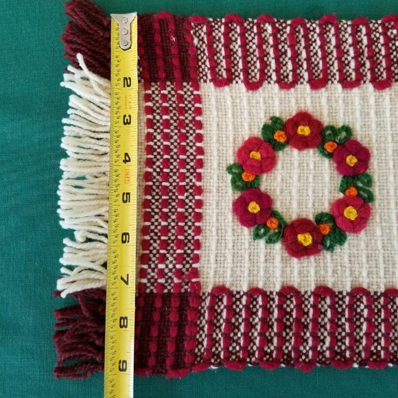 Hand Made Table Centerpiece Size 18”x 9” - Picture 5 of 6